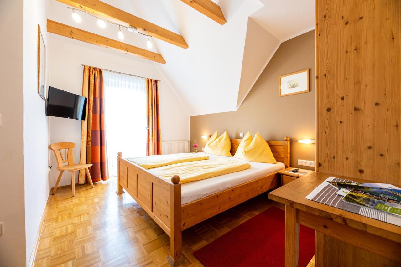 Weingut-Gaestehaus Birnstingl